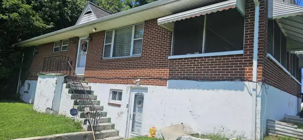 Roanoke, VA 24016,809 Madison AVE