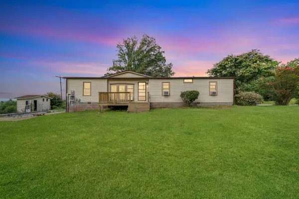 164 Tabernacle RD, Penhook, VA 24137