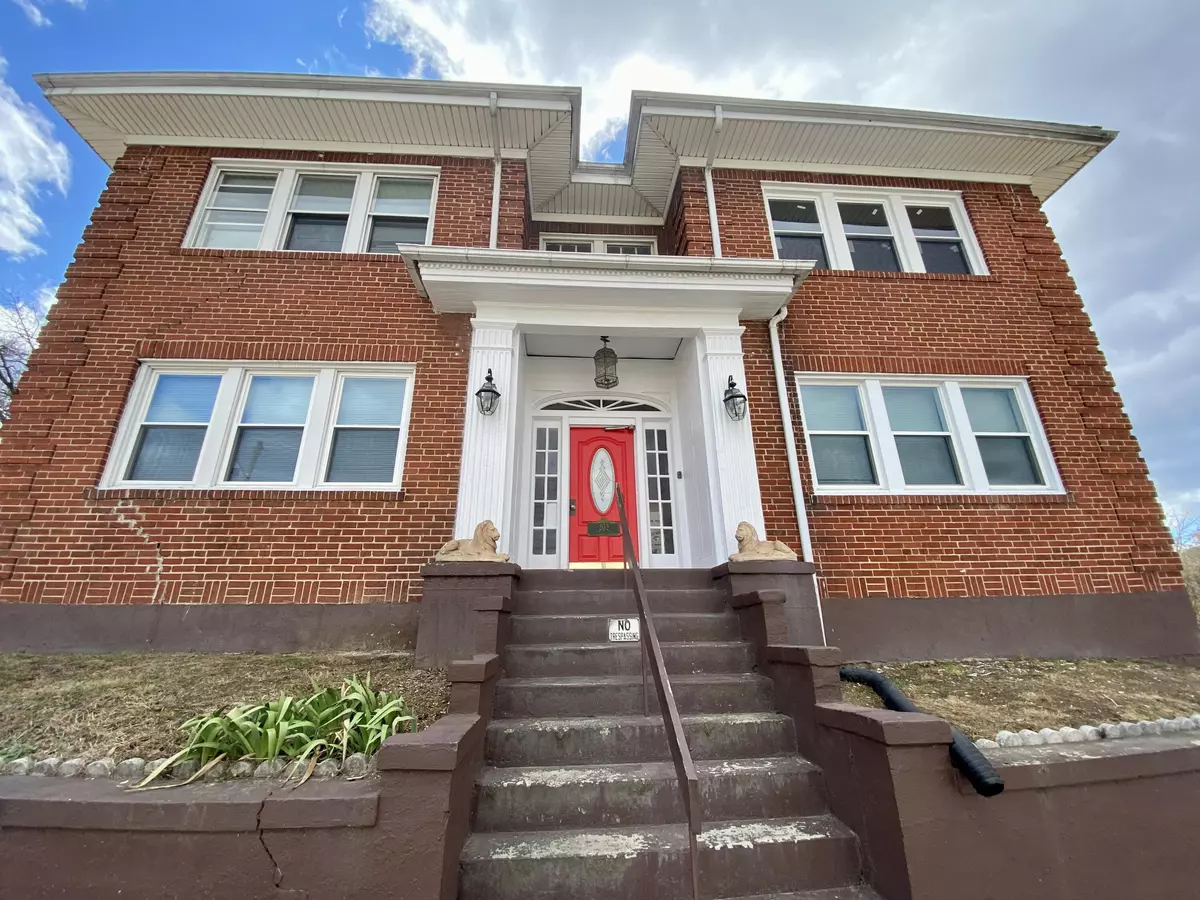 Roanoke, VA 24016,202 Elm AVE Unit B1