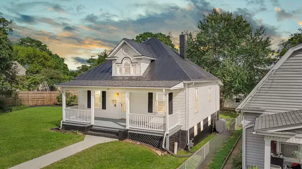 Roanoke, VA 24013,1127 Montrose AVE