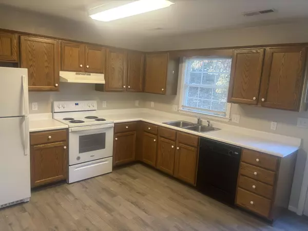 Roanoke, VA 24018,4135 Cresthill DR