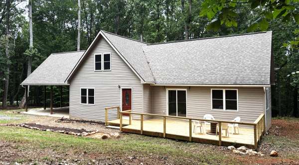 1010 Poplar Rdg DR, Pittsville, VA 24139