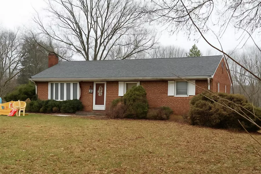 2646 Dickerson Mill RD, Bedford, VA 24523