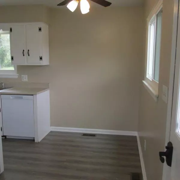 Roanoke, VA 24014,1425 Carlisle AVE