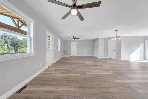 Covington, VA 24426,1919 S Raymond AVE