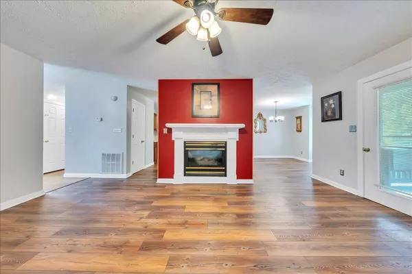 Martinsville, VA 24112,101 Crescent ST #APT A2