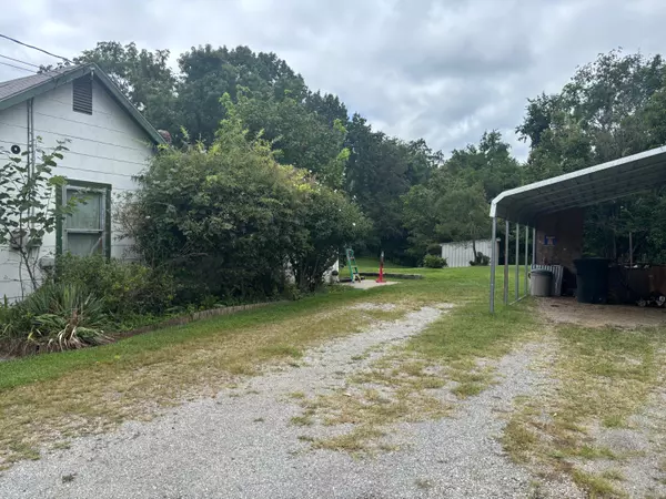 Roanoke, VA 24018,2949 Leslie LN