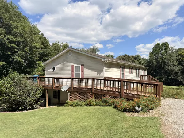 2204 Ridge RD, Roanoke, VA 24014