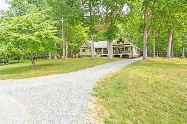 Huddleston, VA 24104,606 Surrey DR