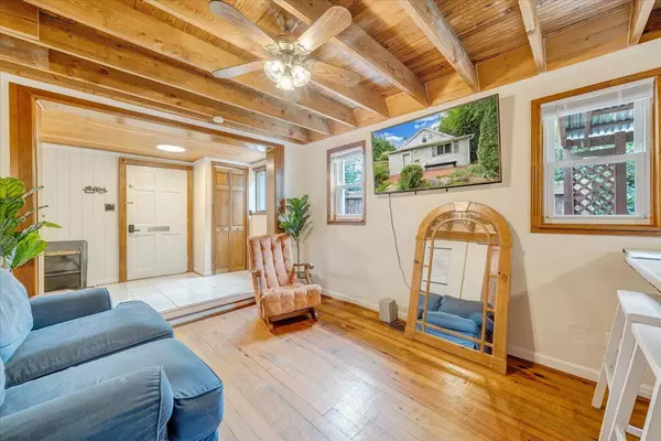 Lynchburg, VA 24502,5840 Quaker PKWY