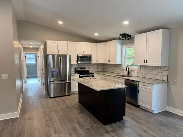 Danville, VA 24541,95 Vandola RD