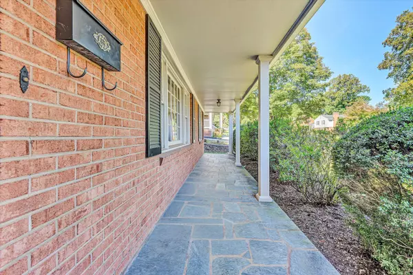 Roanoke, VA 24018,3008 Lofton RD