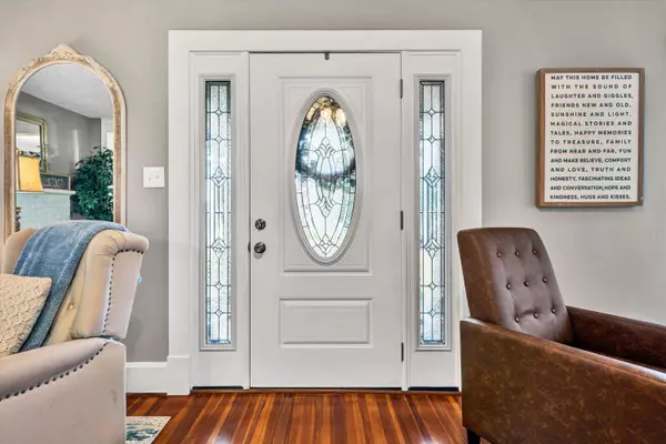 Bedford, VA 24523,946 Ashland AVE