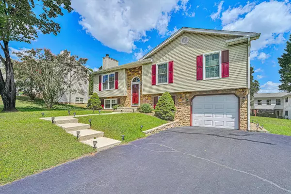 Roanoke, VA 24012,3820 Apricot TRL