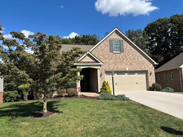 460 Deer Run CIR, Salem, VA 24153