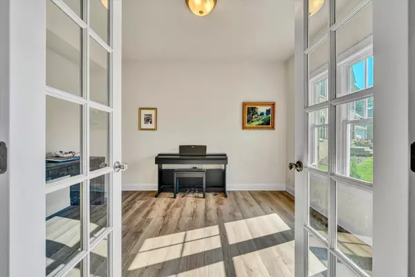 Roanoke, VA 24018,5894 Ivy Park DR