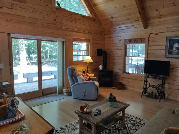 Copper Hill, VA 24079,161 Greenwood LN