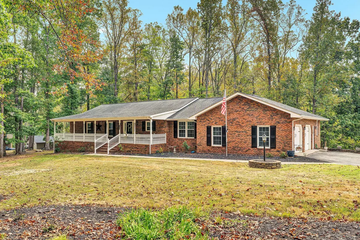 Vinton, VA 24179,407 Brookledge DR