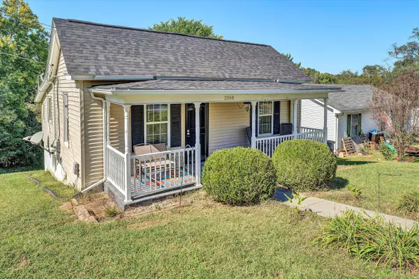 Roanoke, VA 24012,2248 Vale AVE