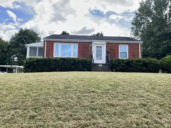 1137 Halliahurst AVE, Vinton, VA 24179
