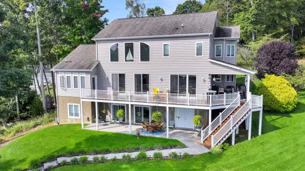 Moneta, VA 24121,544 Woodbrook RD