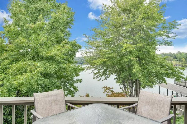 Moneta, VA 24121,125 Windward DR