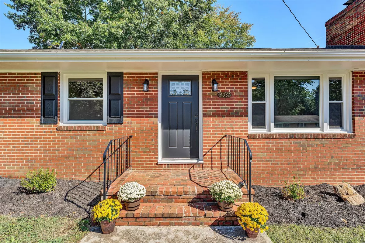 Roanoke, VA 24018,4931 Keithwood DR