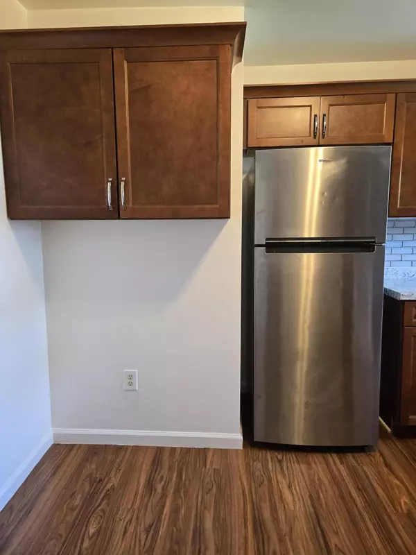 Roanoke, VA 24017,3929 Kentucky AVE