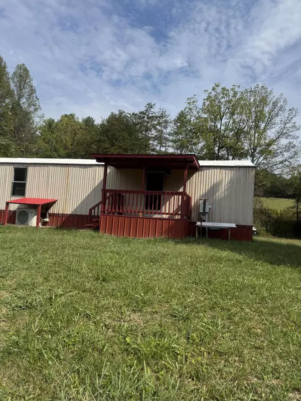 Henry, VA 24102,7180 Henry RD