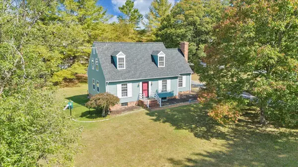Lexington, VA 24450,8 Woodduck RD