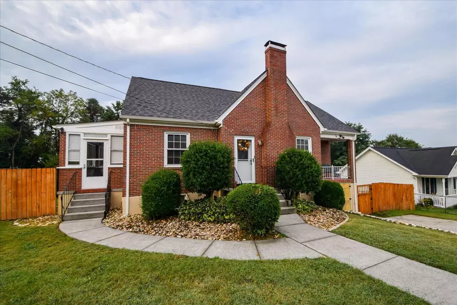 4124 Vermont AVE, Roanoke, VA 24017