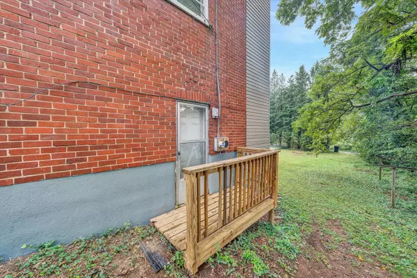 Roanoke, VA 24015,2023 Berkley AVE