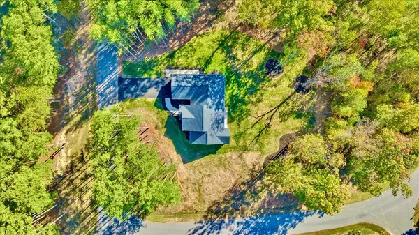 Moneta, VA 24121,7878 Scruggs RD