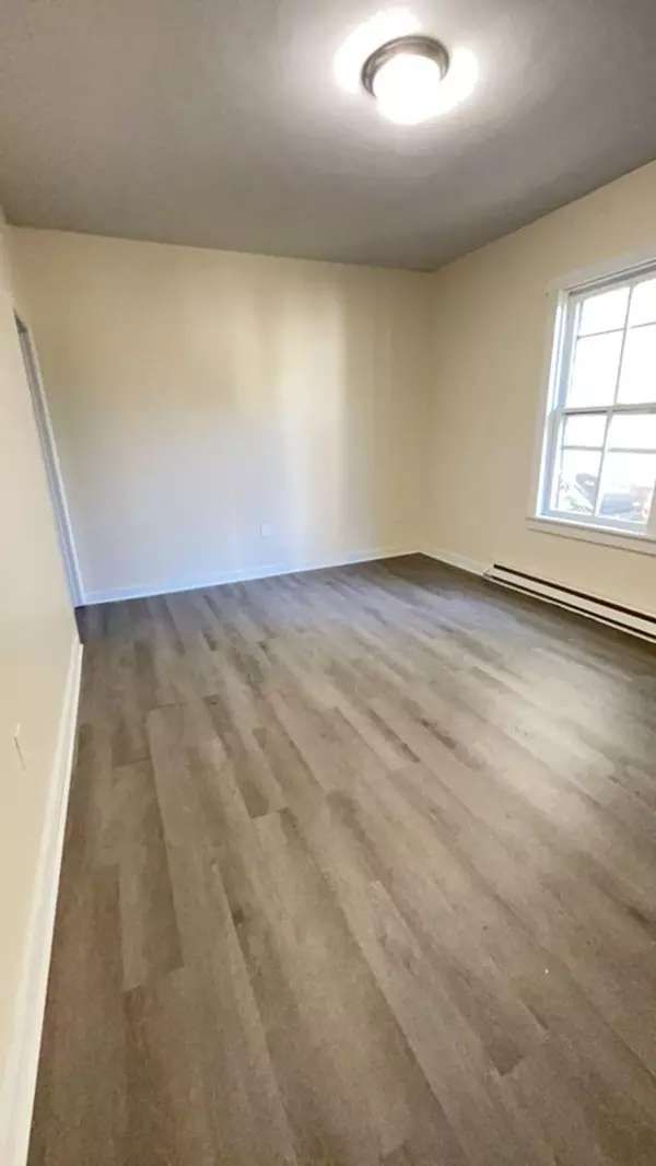 Roanoke, VA 24013,611 Stewart AVE