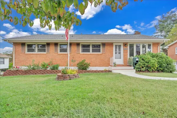 5755 Santa Anita TER,  Roanoke,  VA 24012