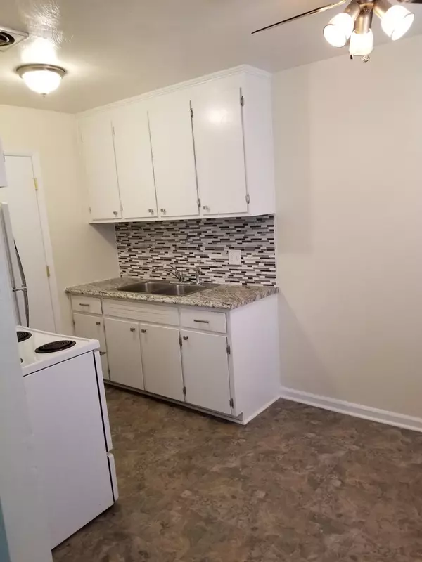 Roanoke, VA 24014,813 Piedmont ST