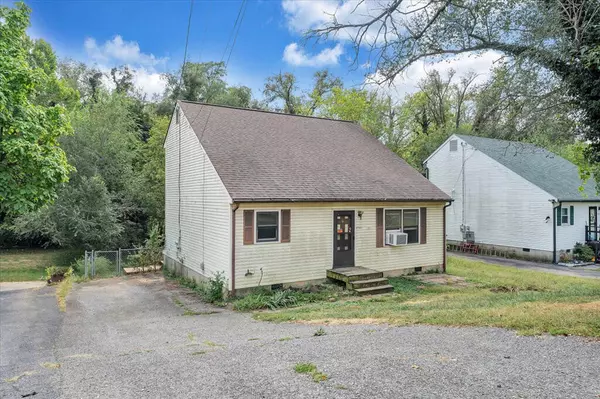 Roanoke, VA 24012,2321 Dunkirk AVE