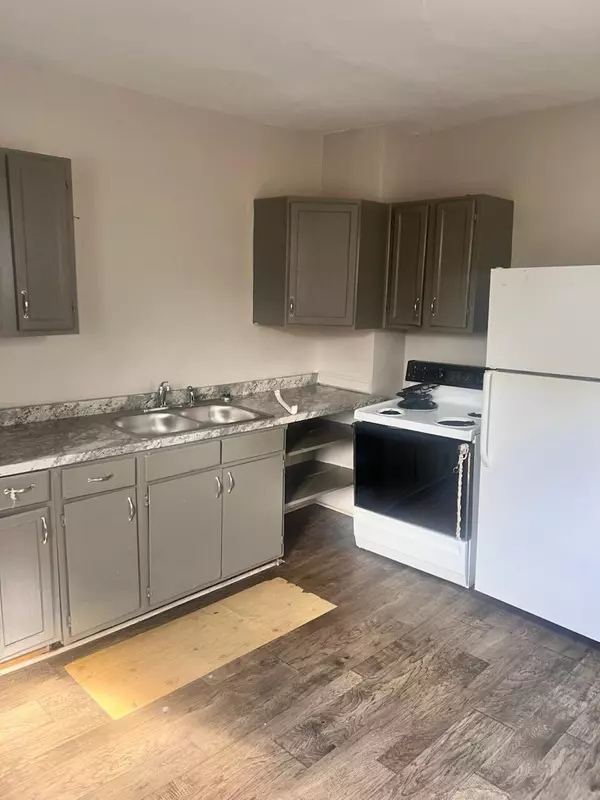 Roanoke, VA 24013,809 Jamison AVE