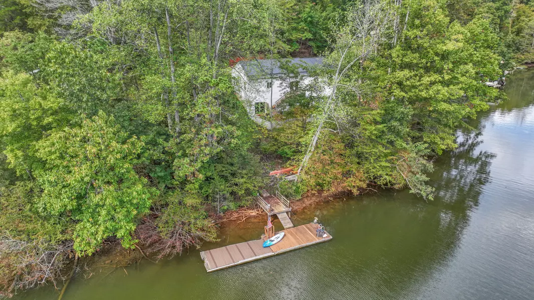 1260 Big Oak LN, Wirtz, VA 24184