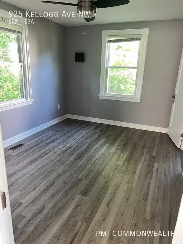 Roanoke, VA 24017,925 Kellogg AVE