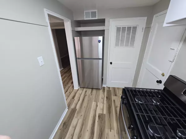 Roanoke, VA 24015,1718 Grandin RD Unit Apt 14