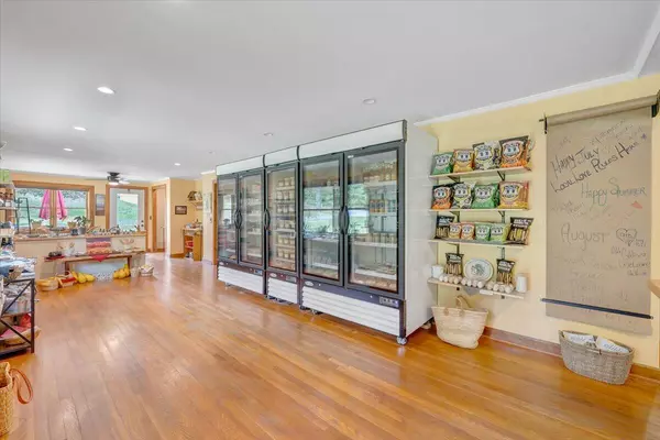 Copper Hill, VA 24079,7360 Floyd Hwy