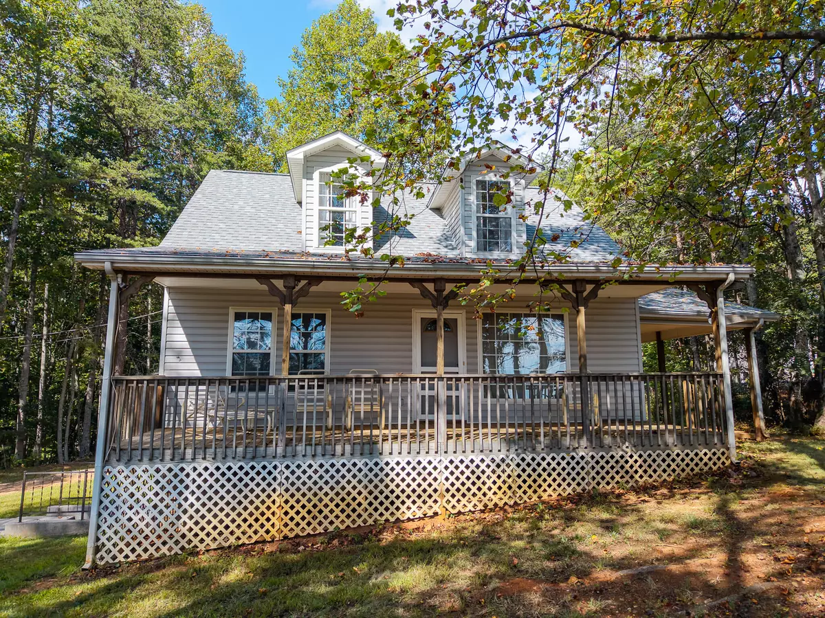 Moneta, VA 24121,2490 Diamond Hill RD