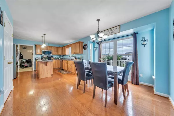 Roanoke, VA 24019,5717 Fieldview DR