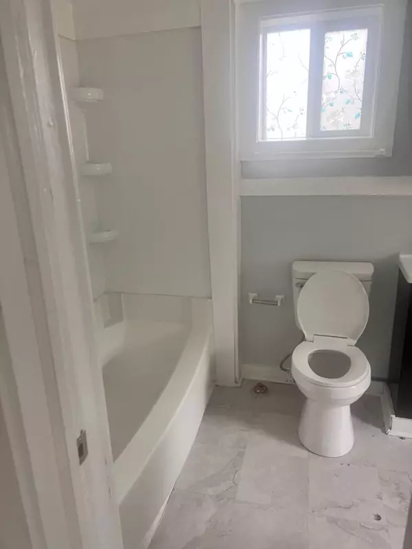 Roanoke, VA 24014,1810 Padbury AVE