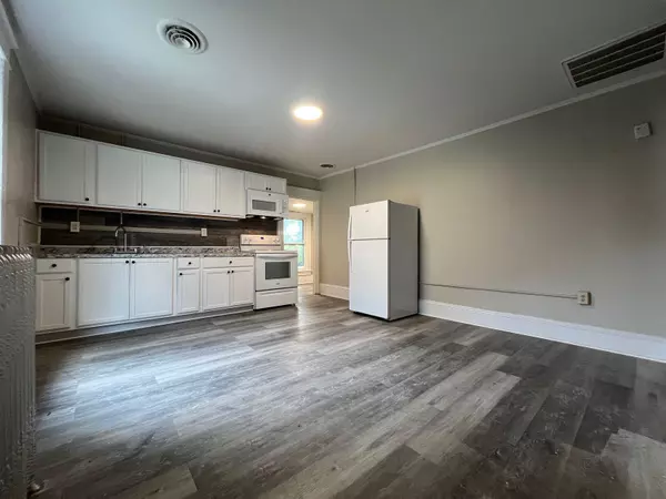 Roanoke, VA 24016,367 Mountain AVE Unit 4