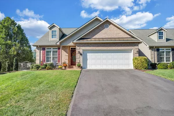 52 Pondview CT, Daleville, VA 24083