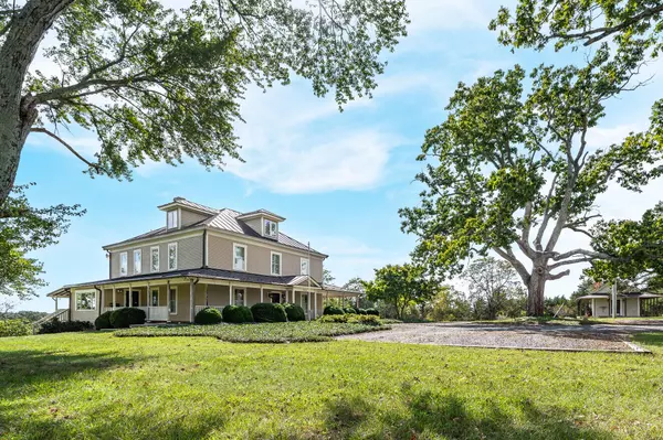 Huddleston, VA 24104,14431 Wyatts WAY