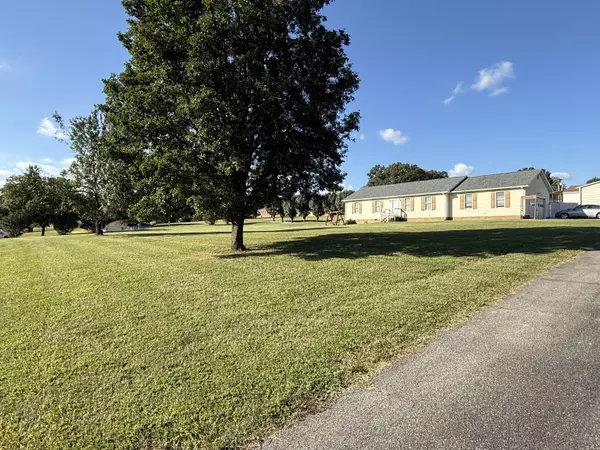 Bedford, VA 24523,1111 Stratford DR