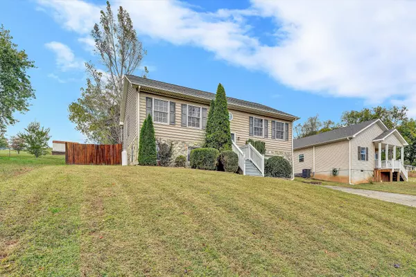 Roanoke, VA 24012,2910 Vinyard AVE